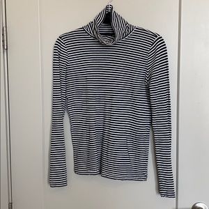 J crew Tissue turtleneck striped size XS like new